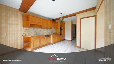 Maison - 140 m² - 6 pièces