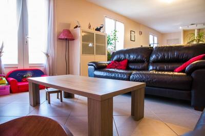 Maison - 104 m² - 6 pièces