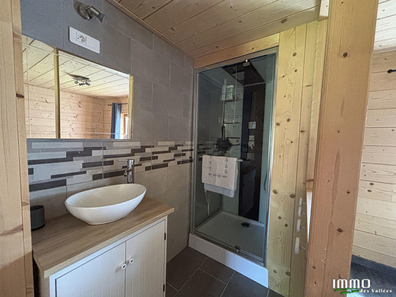 Châlet - 42 m² - 4 pièces