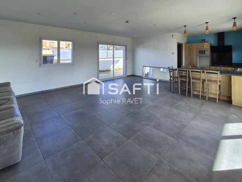 Maison - 140 m² - 6 pièces