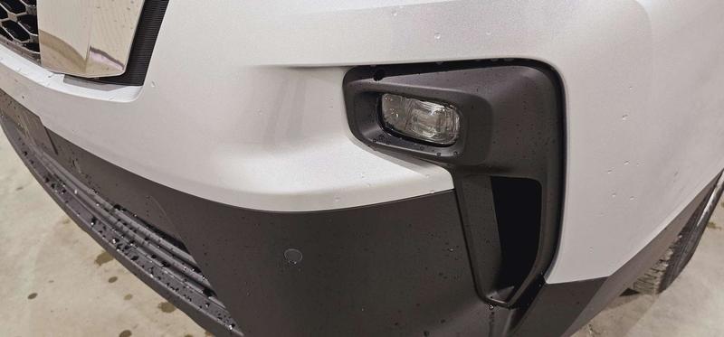 Nissan Primastar Combi L2h1 3.0t 2.0 dCi 170 s/S Dct Tekna