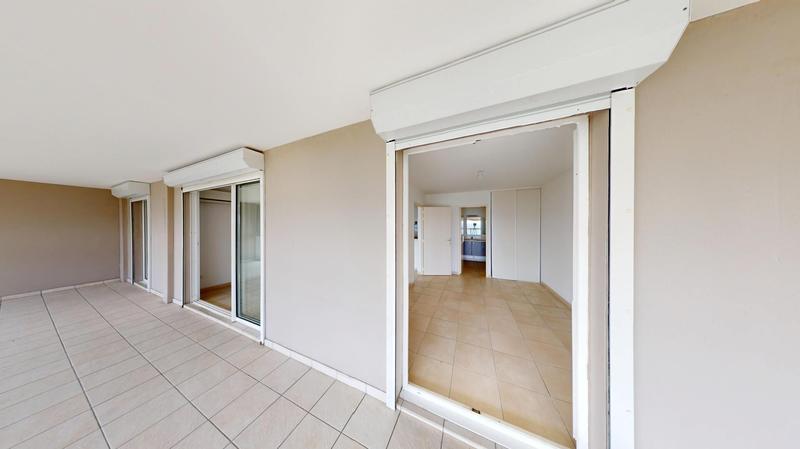 Appartement - 90 m² - 3 pièces