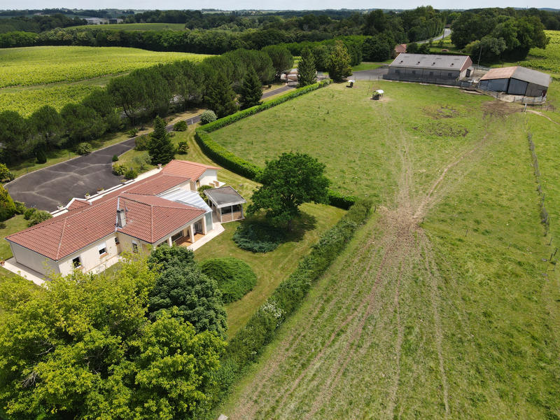 Maison - 188 m² - 7 pièces