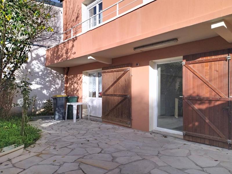 Maison - 192 m² - 8 pièces