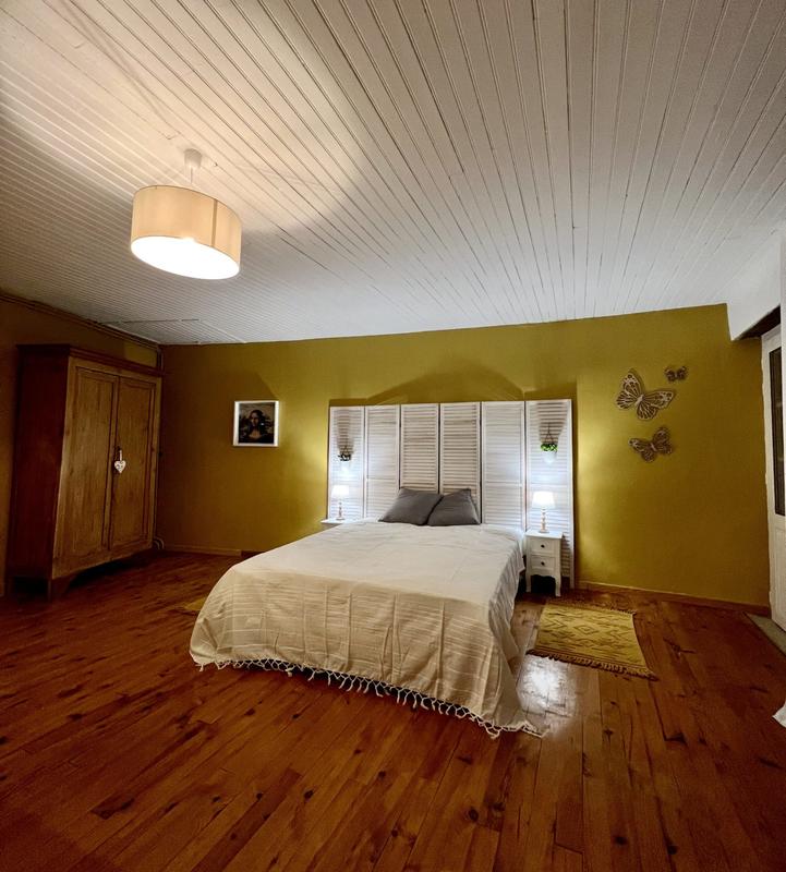 Maison ancienne - 240 m² - 10 pièces