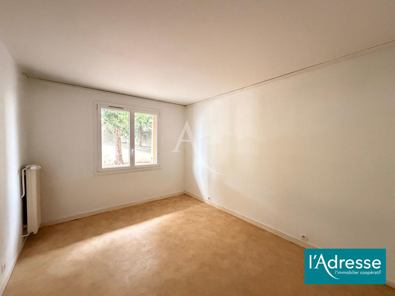 Appartement - 75 m² - 4 pièces