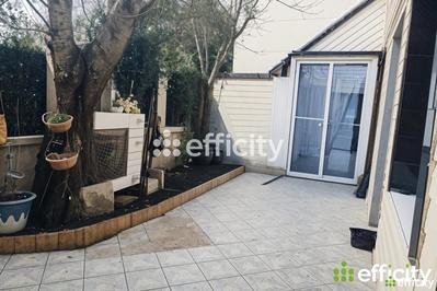 Maison - 103 m² - 5 pièces