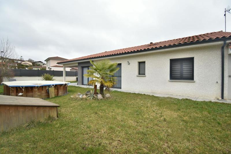Maison - 110 m² - 4 pièces