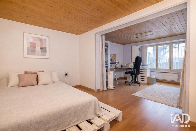 Local commercial - 297 m²