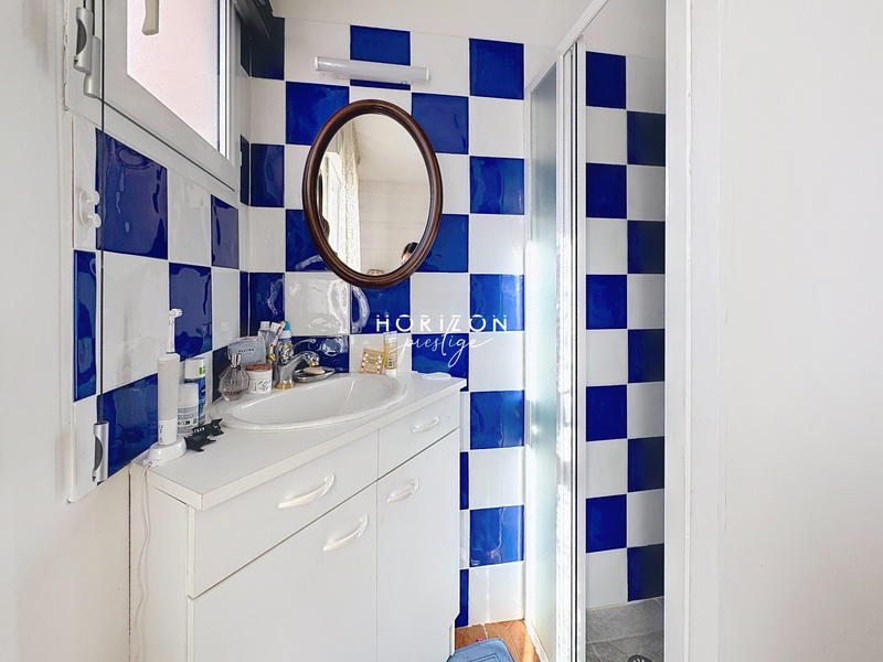 Maison contemporaine - 200 m² - 8 pièces