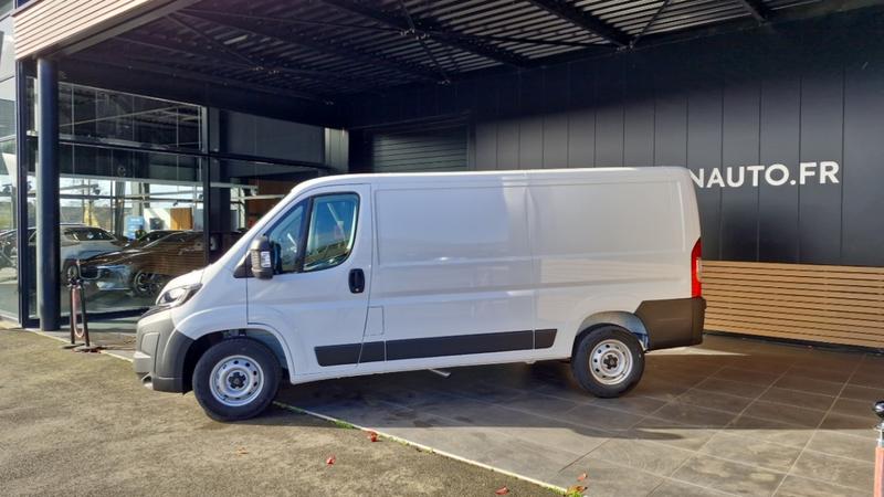 Peugeot Boxer Fourgon tole 3.0 t l2h1 120 ss bvm6