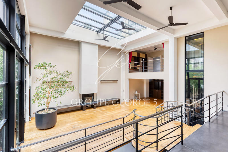 Appartement - 429 m² - 8 pièces