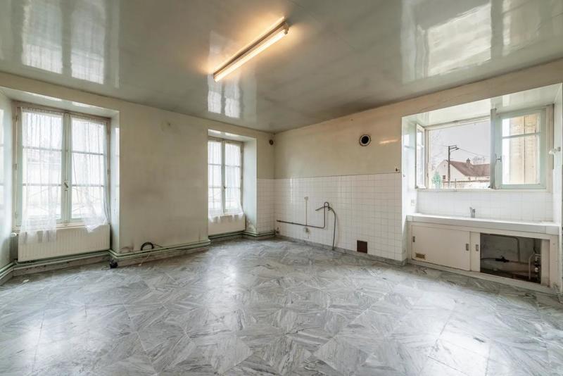 Corps de ferme - 136 m² - 10 pièces