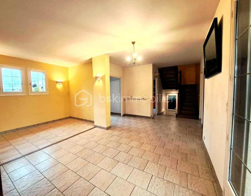 Maison - 191 m² - 8 pièces