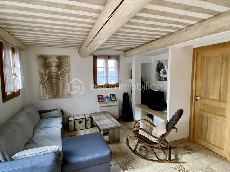 Demeure - 272 m² - 10 pièces