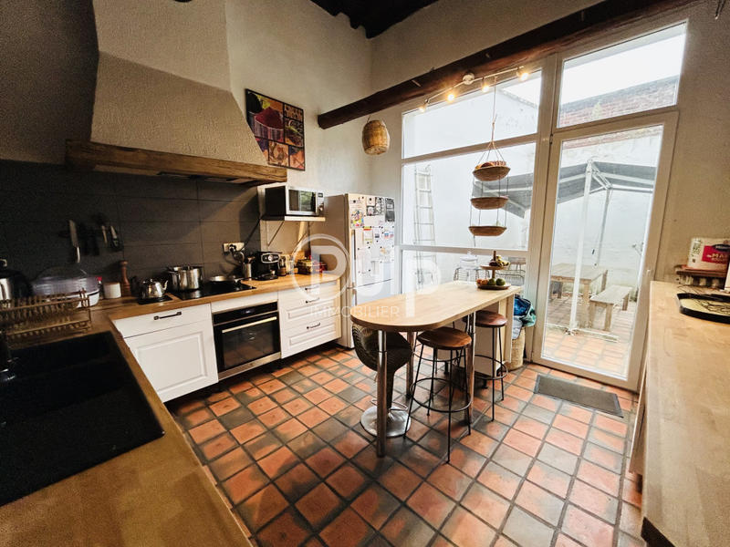 Maison bourgeoise - 216 m² - 7 pièces