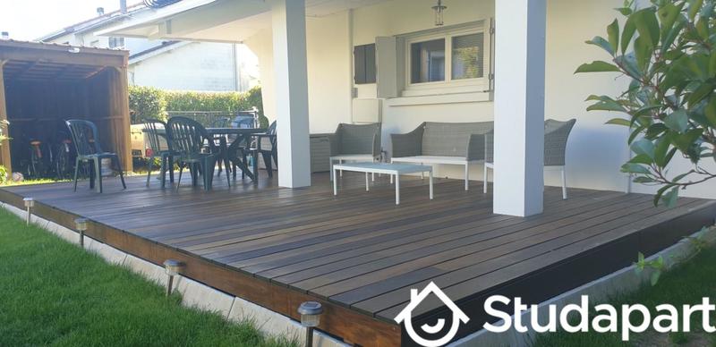 Chambre - 13 m² - 1 pièce