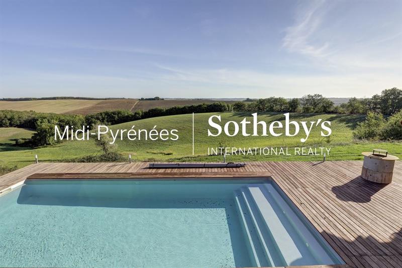 Maison - 163 m² - 6 pièces