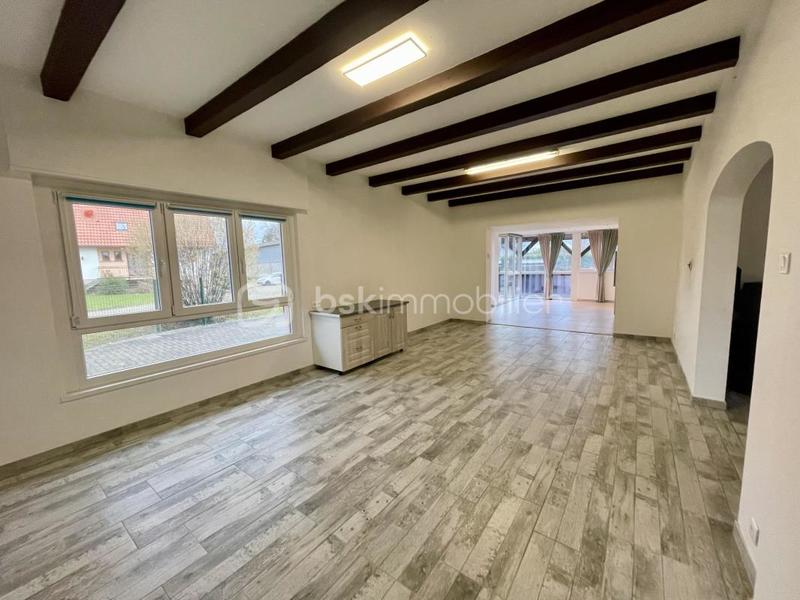 Maison - 200 m² - 8 pièces