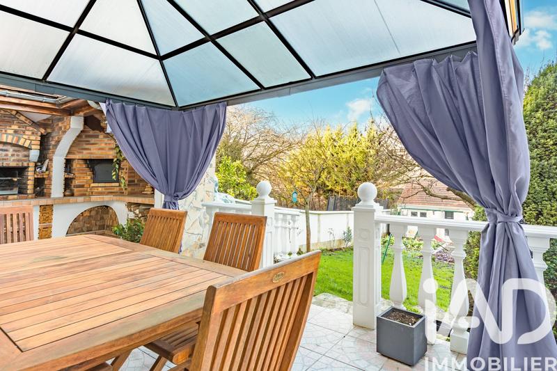 Maison - 120 m² - 6 pièces