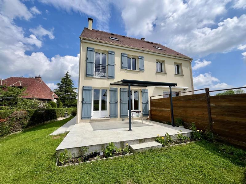 Maison - 89 m² - 4 pièces