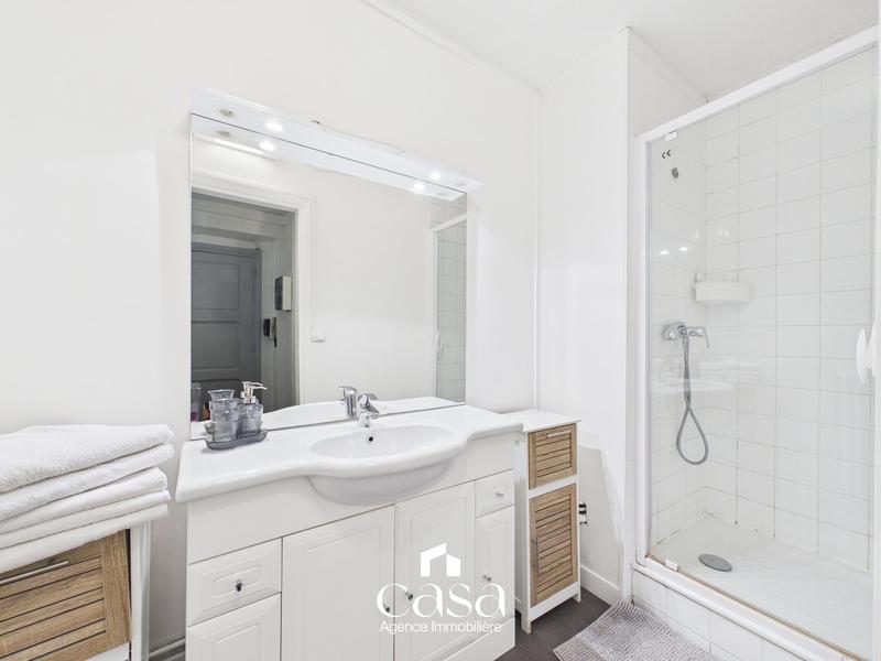 Appartement - 90 m² - 4 pièces