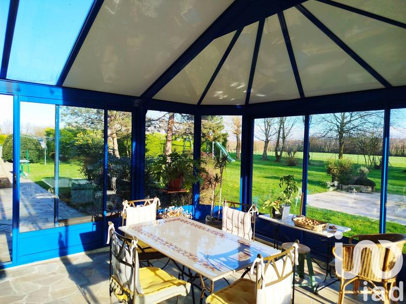 Maison - 214 m² - 7 pièces