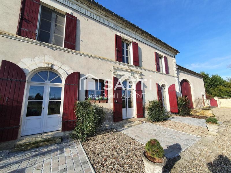 Maison - 229 m² - 6 pièces