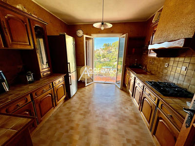 Maison - 113 m² - 5 pièces