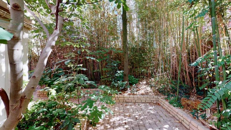 Chambre - 13 m² - 6 pièces