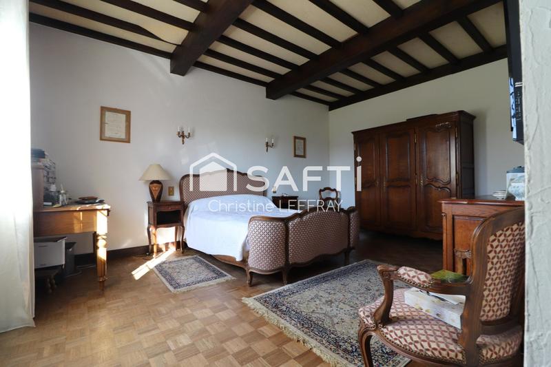 Maison - 147 m² - 6 pièces