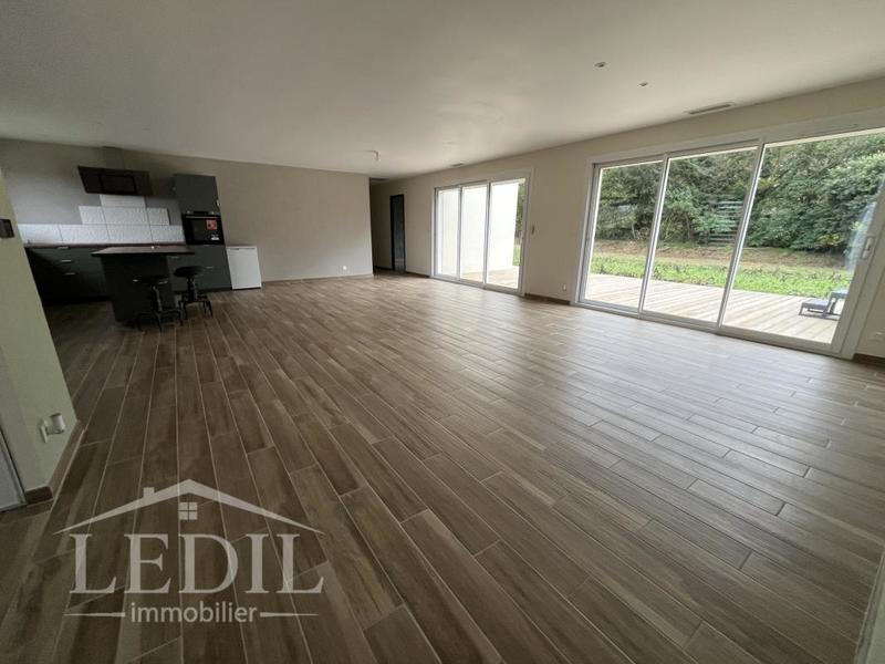 Maison - 137 m² - 4 pièces