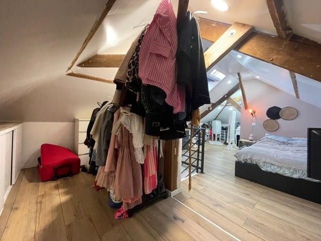 Maison - 80 m² - 5 pièces