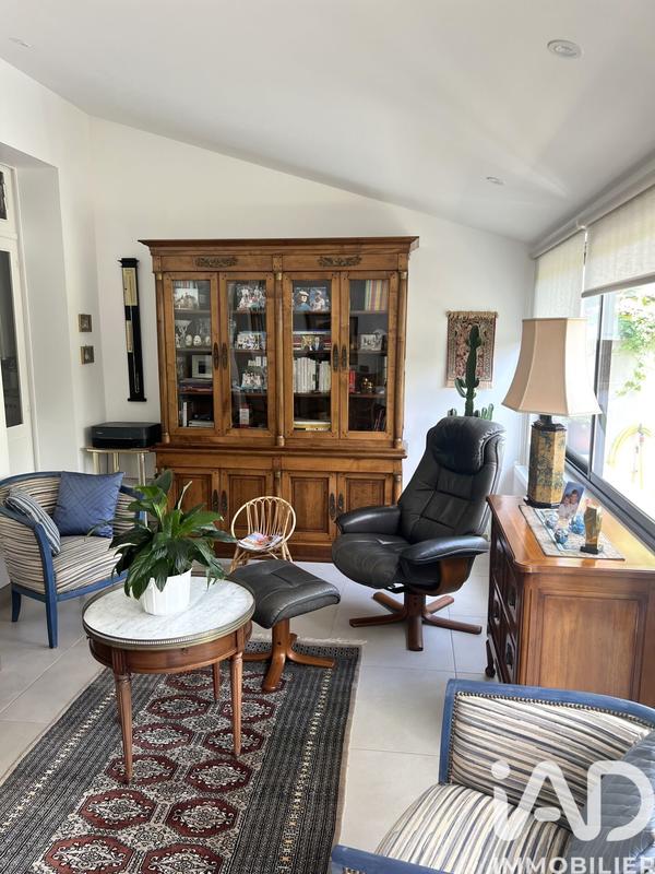 Maison - 143 m² - 5 pièces