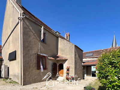 Maison - 177 m² - 9 pièces