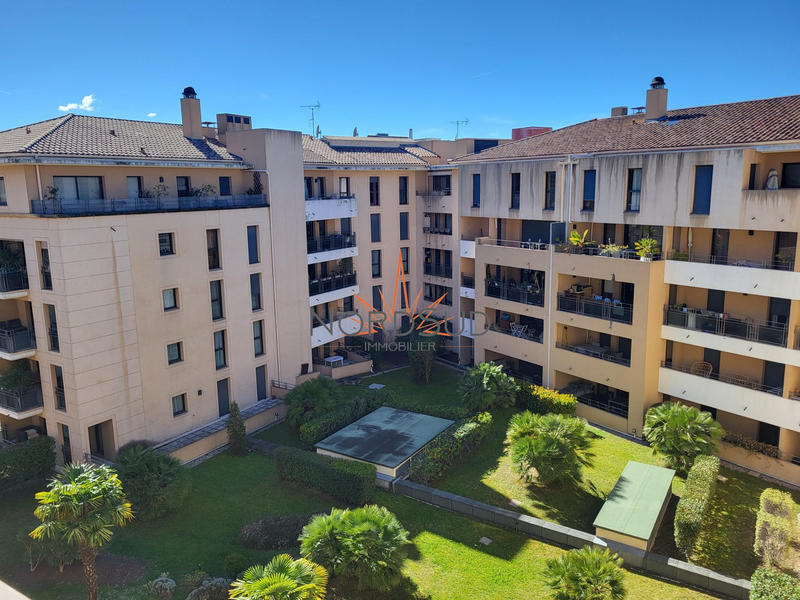 Appartement - 150 m² - 4 pièces