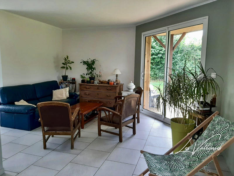 Maison - 220 m² - 6 pièces