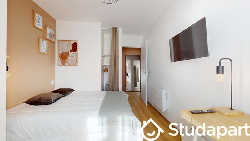 Chambre - 10 m² - 1 pièce