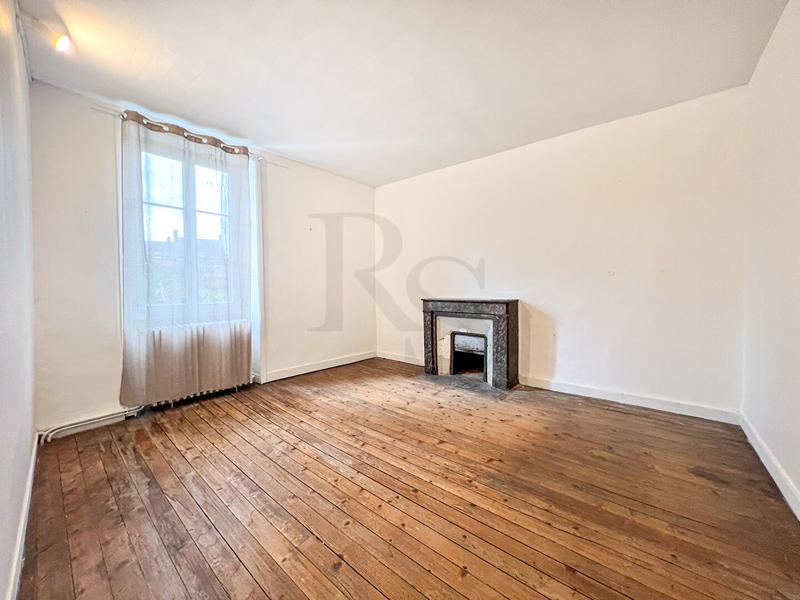 Maison - 161 m² - 7 pièces