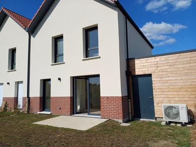 Maison - 91 m² - 4 pièces