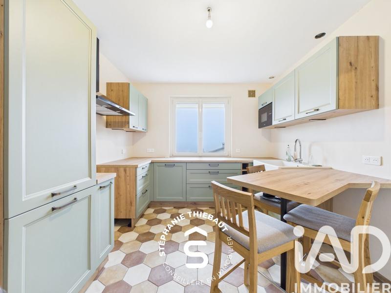 Maison - 141 m² - 6 pièces