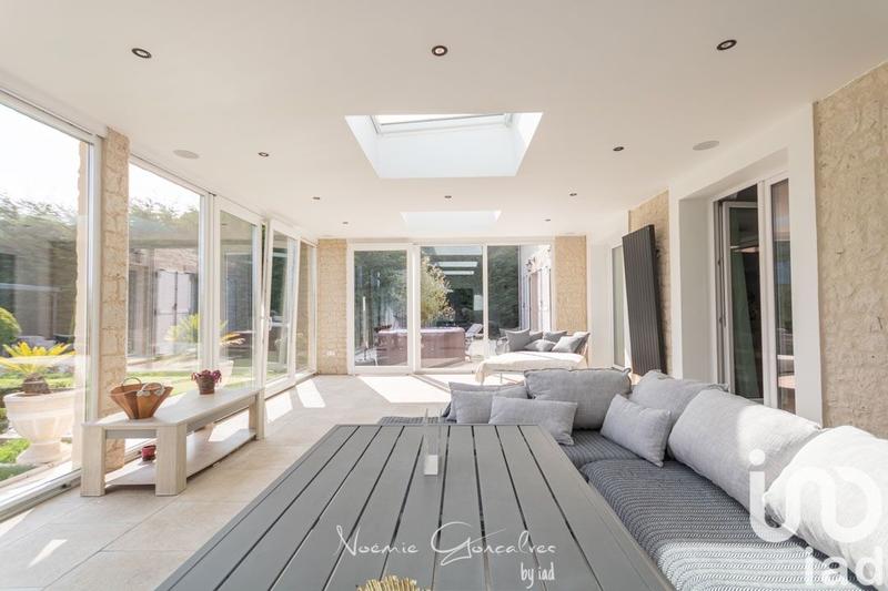 Maison de village - 200 m² - 9 pièces