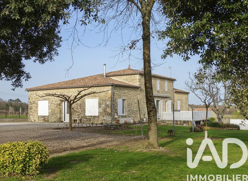 Maison - 200 m² - 7 pièces