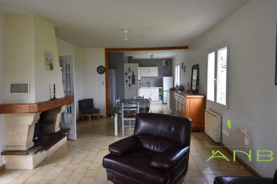 Maison - 110 m² - 4 pièces