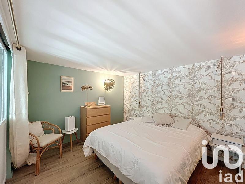 Maison - 250 m² - 10 pièces