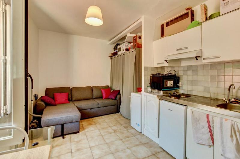 Studio - 35 m² - 2 pièces