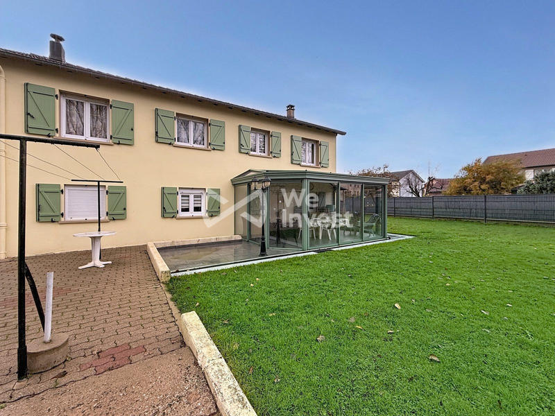 Maison - 132 m² - 9 pièces