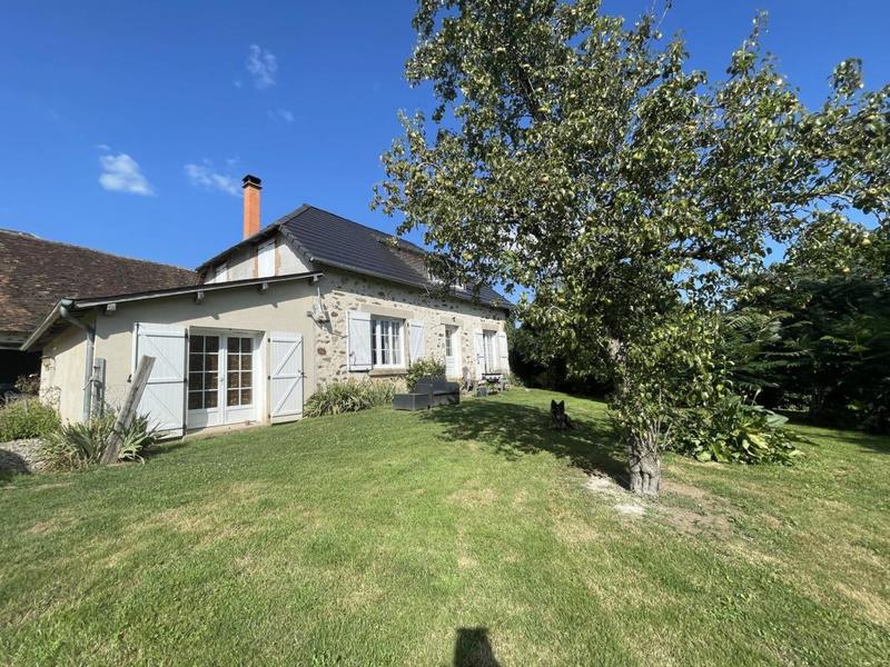 Maison - 140 m² - 5 pièces