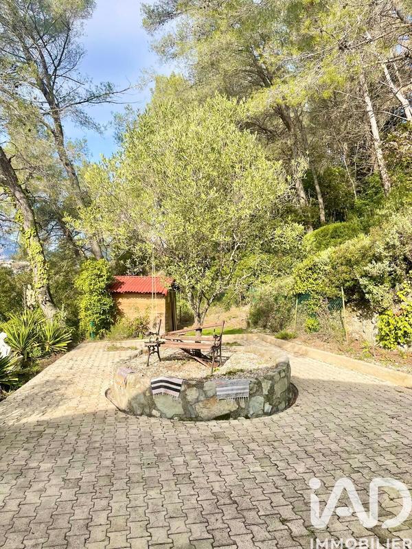 Maison - 145 m² - 5 pièces