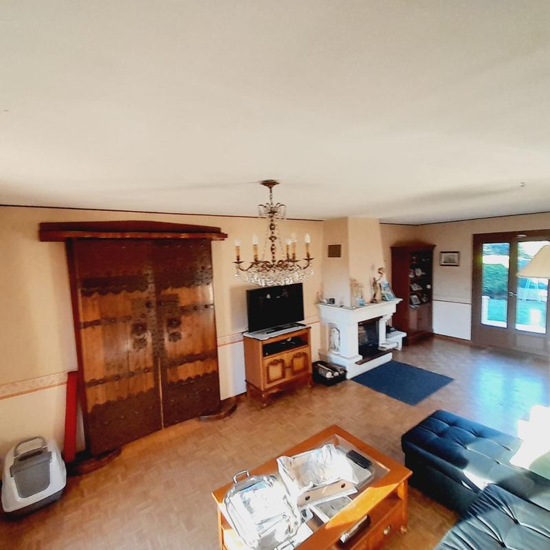 Maison - 155 m² - 6 pièces